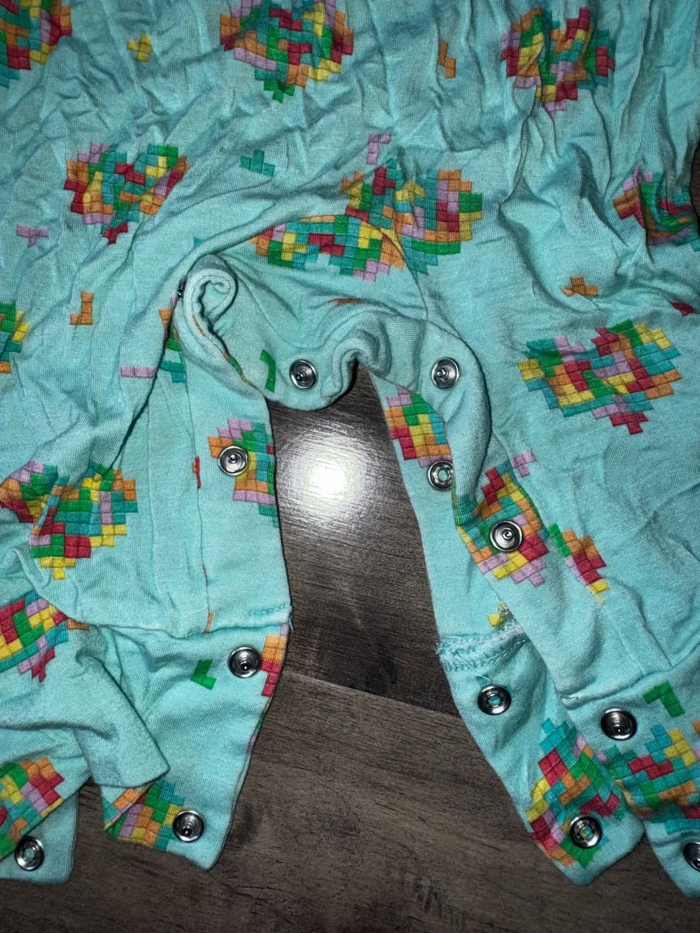 Posh Peanut 18-24M Gamer Pixel Rainbow Hearts Romper Bamboo Retired